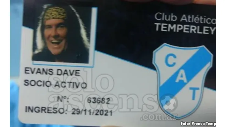 Dave Evans, socio honorario de Temperley