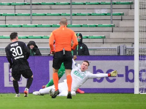 VIDEO | ¡No se puede creer! El insólito gol que erró Messi sin arquero