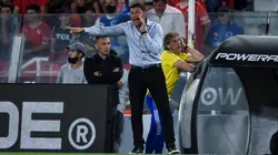 Battaglia le dará lugar a Eros Mancuso por Advíncula.