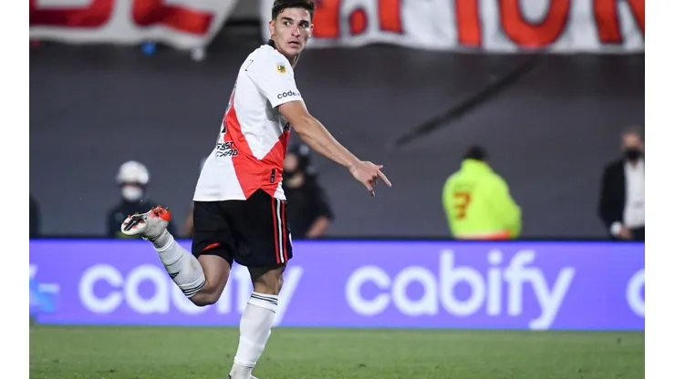 Julián Álvarez se encontró con la tiktoker Luciana Milessi.