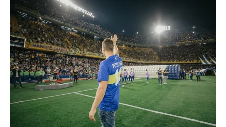 Visita de lujo en la Bombonera: Una de las máximas figuras del deporte disfrutó el triunfo de Boca