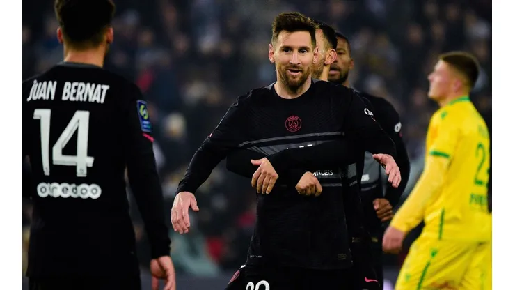 Primer gol de Messi en la Ligue 1.