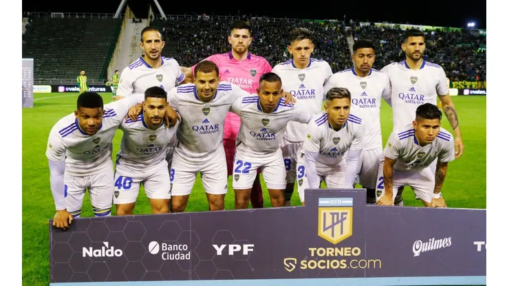 Riquelme busca negociar las continuidades de Villa, Pavón y Salvio.