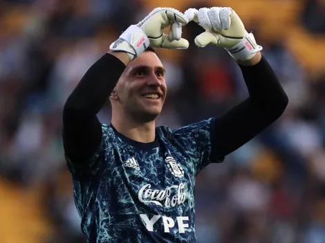 El posteo de Dibu Martínez tras su show de atajadas ante Uruguay