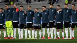 10 jugadores, en capilla antes de enfrentar a Uruguay.