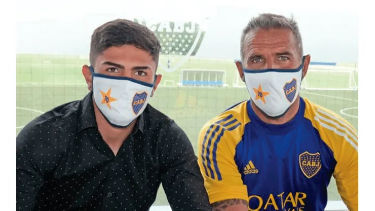 Siguen pensando en el futuro: Boca le firmó contrato a un prometedor juvenil que ya tiene un récord en el club