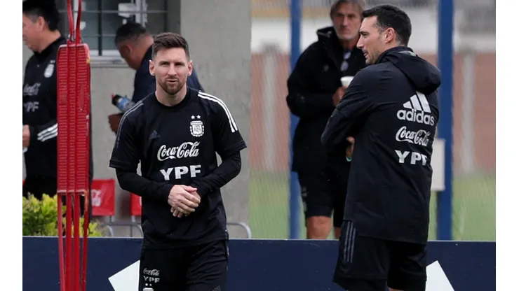 Messi entrena diferenciado, ¿qué tiene en mente Scaloni?