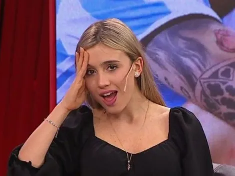 La selfie de Morena Beltrán en la platea de un club de la Liga Profesional