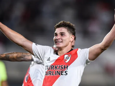 Espectáculo "Monumental": con 4 goles de Álvarez, River se floreó y empieza a descorchar