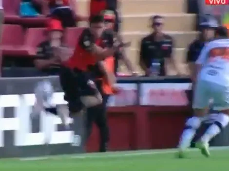 VIDEO | Mientras suena en Boca, Farías metió el mejor lujo del campeonato y ¡fue amonestado por Pitana!