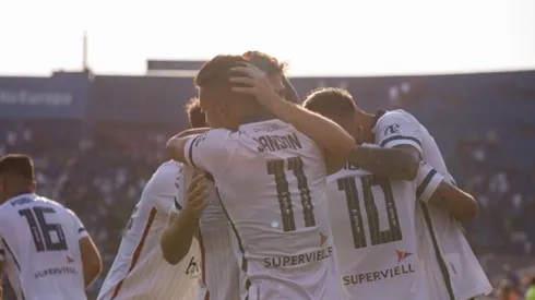 Lucas Janson le dio el triunfo a Vélez frente a San Lorenzo.