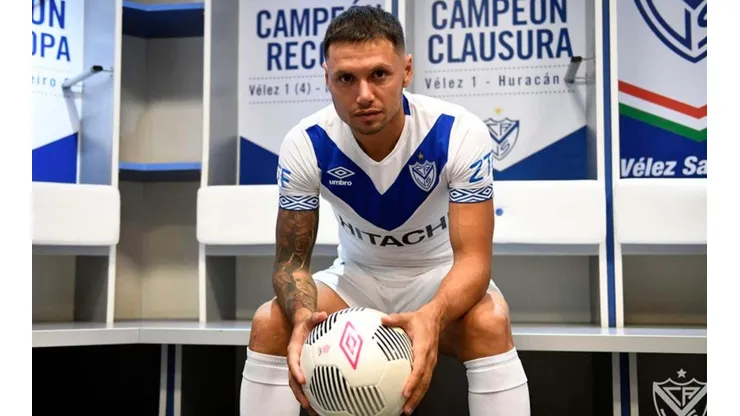 El regreso de Mauro Zárate a Vélez para su tercer ciclo como jugador del club (Foto: Prensa Vélez)