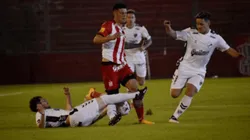 Quilmes y San Martín de Tucumán se enfrentan por la Primera Nacional (Foto: C. A. S. M. T.).