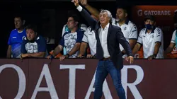 VIDEO | el gesto provocador de Pipo Gorosito a la hinchada de Boca tras irse expulsado