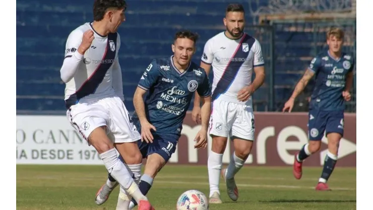 Brown e Independiente Rivadavia se enfrentan por la Primera Nacional (Foto: C. S. y A. G. B.).