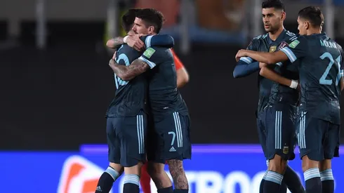 VIDEO | Un equipo europeo, rendido a los pies de un crack de la Selección Argentina tras una lujosa jugada
