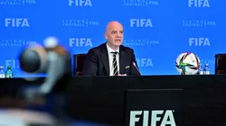 La Justicia falló a favor del inventor argentino del spray para árbitros: ¿cuánto deberá pagar FIFA?