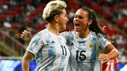 Argentina se recuperó y le ganó a Chivas