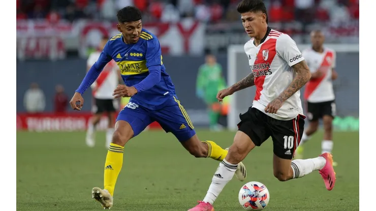 Robert Lewandowski explicó por qué se quedaría con River por sobre Boca. (Getty)