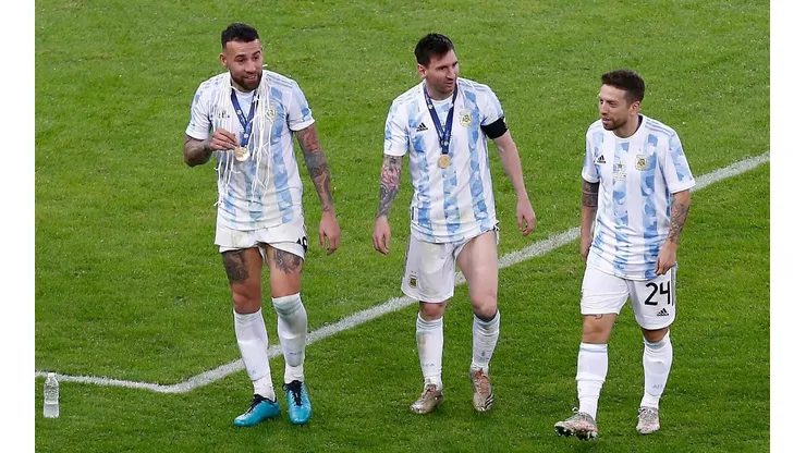El imperdible comentario de Otamendi para burlarse de una foto del Papu Gómez en Instagram