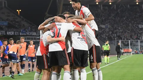 Aires de campeón: con uno menos casi todo el partido, River ganó el duelo más importante del año