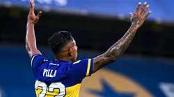 Mientras se define su futuro, Villa hizo una videollamada con un ídolo de River