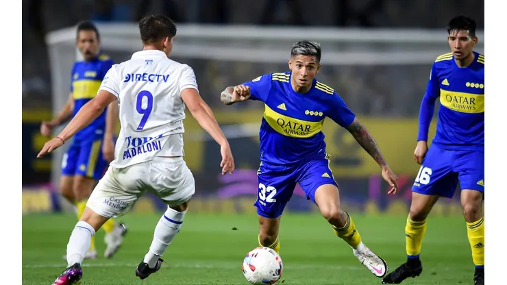 Boca Juniors v Godoy Cruz - Torneo Liga Profesional 2021