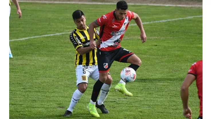 Almirante Brown y Deportivo Maipú se enfrentan por la Primera Nacional (Foto: Prensa C. D. M.)