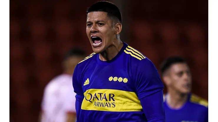 VIDEO | El especial recibimiento de todos los jugadores a Rojo después de su gol de penal