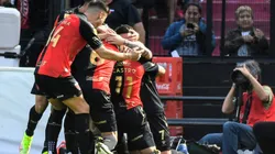 Colón se quedó con el triunfo en Santa Fe e impidió que Talleres se subiera a la punta del torneo. (Prensa Colón)