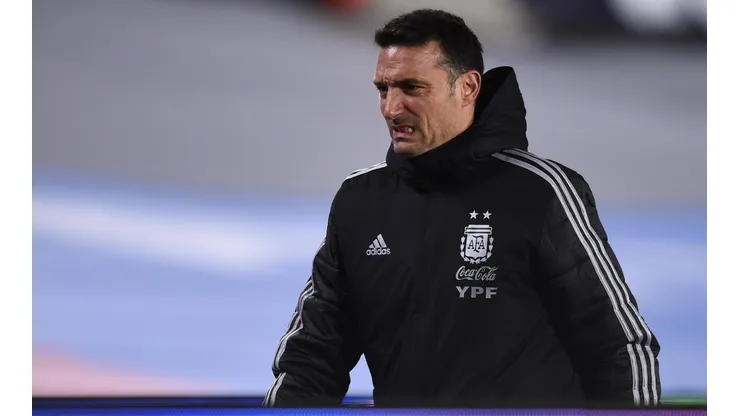 Scaloni, sincero en conferencia.