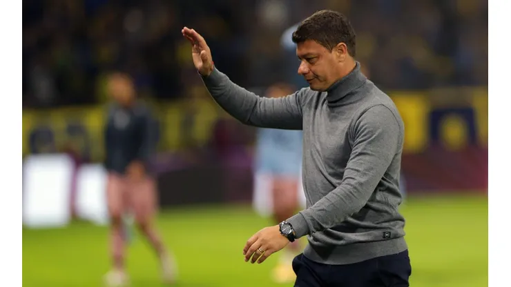 Battaglia arma el equipo para enfrentar a Huracán.