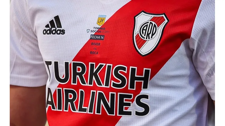 Puma busca destronar a adidas en River.