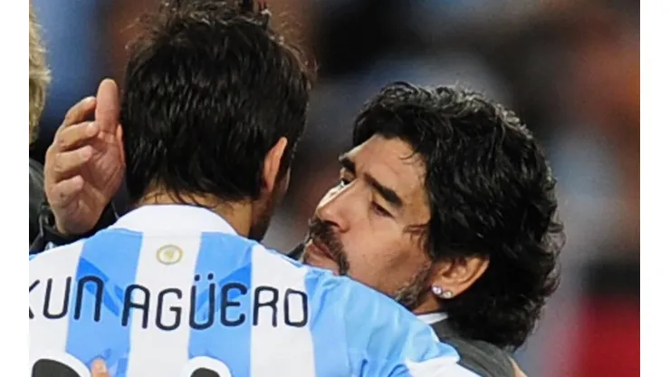 Desgarrador: el relato del Kun Agüero sobre la muerte de Maradona