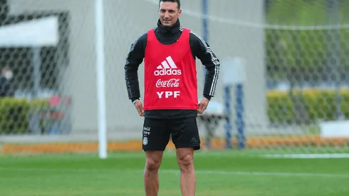 Scaloni planea cambios para enfrentar a Perú.