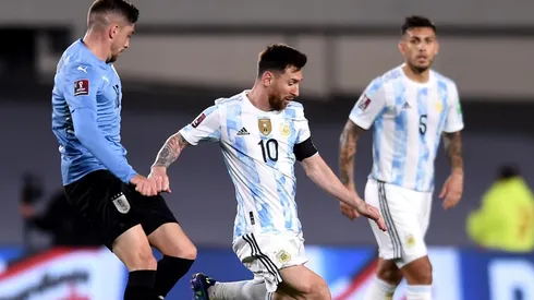 Lionel Messi vs. Uruguay, Eliminatorias CONMEBOL (Foto: Getty Images)