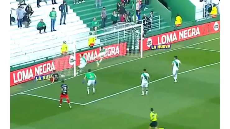 River le gana a Banfield por el gol de Federico Girotti.