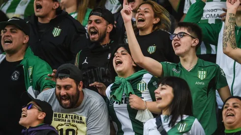 Banfield sancionará a los hinchas que escupieron a los jugadores de River. (Getty)