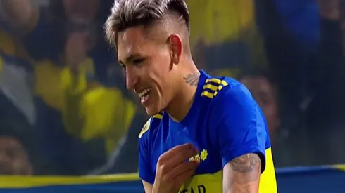 Boca le gana a Lanús con un golazo de Luis Vázquez.