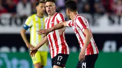 Estudiantes empató transitoriamente con un golazo de taco por parte de Manuel Castro. (Getty)