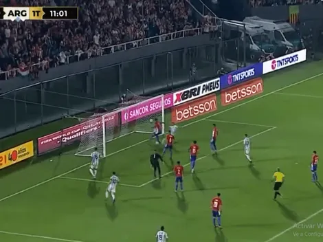 VIDEO: Milagrosa salvada en la línea del arco de Paraguay en el arranque del partido