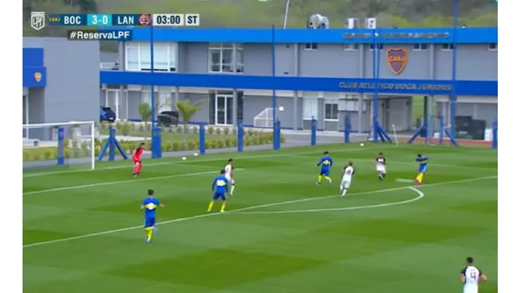Morales marcó el cuarto de Boca.