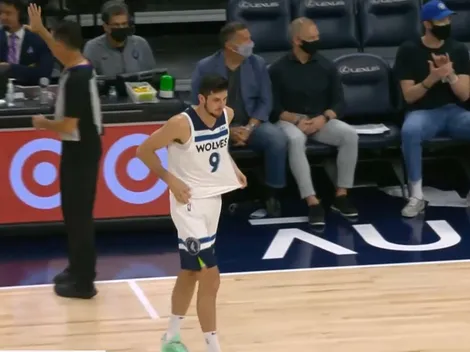 Leandro Bolmaro debutó en la NBA con una espectacular asistencia
