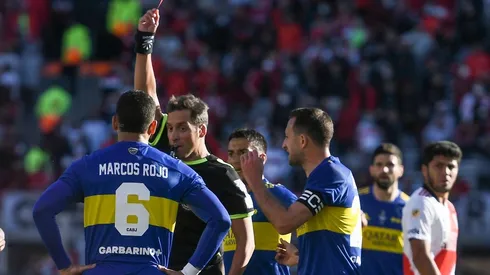 El gesto de Julián Álvarez que no viste en la expulsión de Rojo