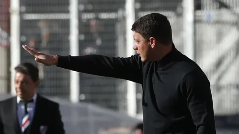 Sebastián Battaglia cuestionó el arbitraje: "La roja nos condicionó"