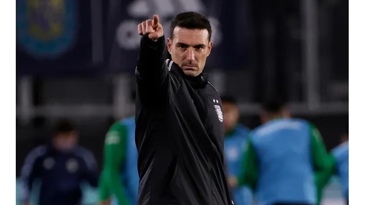 Scaloni palpitó el Superclásico.