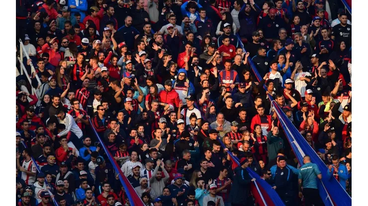 Hinchada de San Lorenzo en el Nuevo Gasómetro (Foto: Getty)