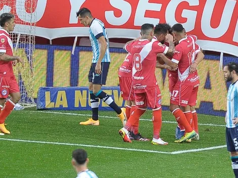 Argentinos le dio otro duro golpe a Racing, que se va despidiendo de la pelea