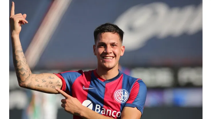 El pibe anotó su primer tanto en Primera División