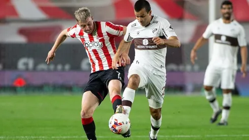 Estudiantes sigue en la tercera colocación.